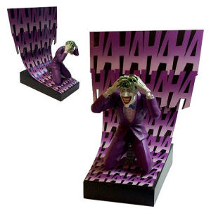 Batman Birth of the Joker Premium Motion Statue
