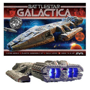 Battlestar Galactica Original Series Galactica 1/4105th Scale Model Kit