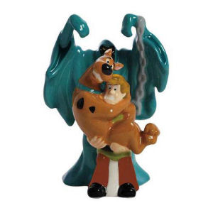 Scooby-Doo A Good Scare Salt and Pepper Shakers