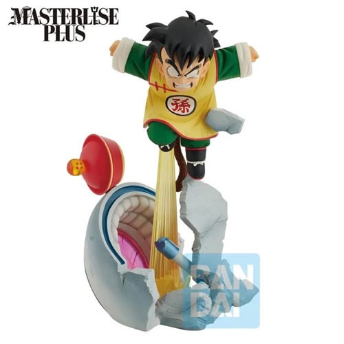Dragon Ball Z Son Gohan (Vs Omnibus Amazing) Ichibansho Masterlise Figure. Standing at approximately 7.5 inches tall, Son Gohan is seen in their popular pose.